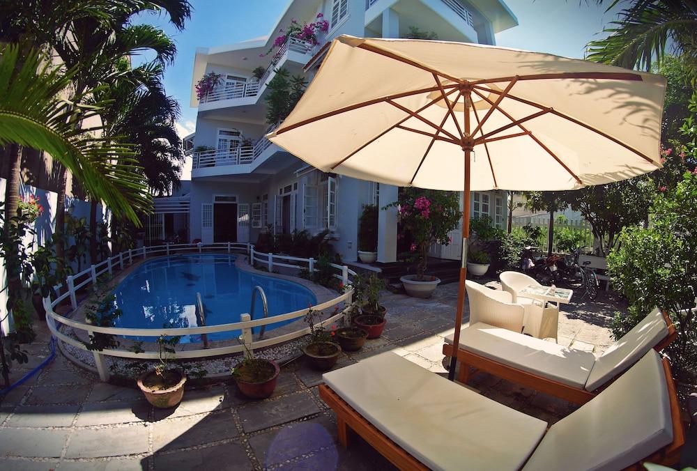 The Moon Villa Hoi An Exterior photo