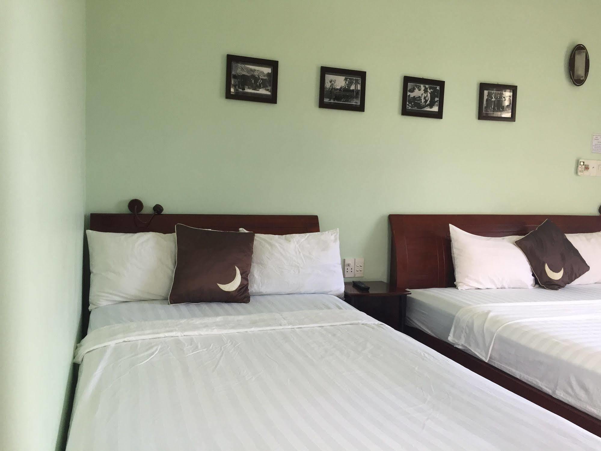The Moon Villa Hoi An Exterior photo